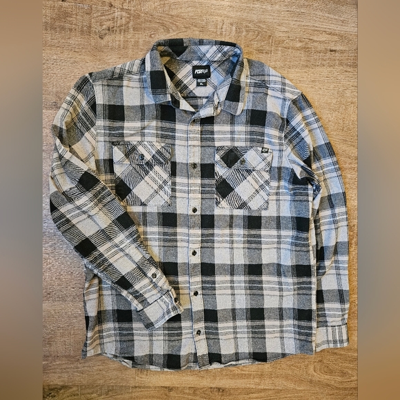 FOX plaid flannel shirt size XL - Picture 1 of 3